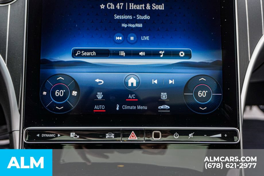 Used 2024 Mercedes-Benz C 300 Sedan w/ AMG Line w/ Night Package image 40