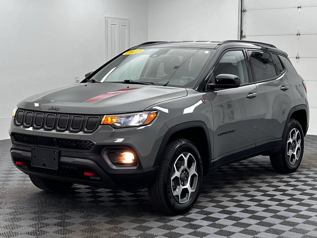 Used 2022 Jeep Compass Trailhawk AWD/4WD image 13