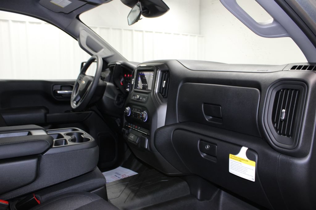New 2026 Chevrolet Silverado 1500 Custom w/ Turbomax Blackout Package AWD/4WD image 36