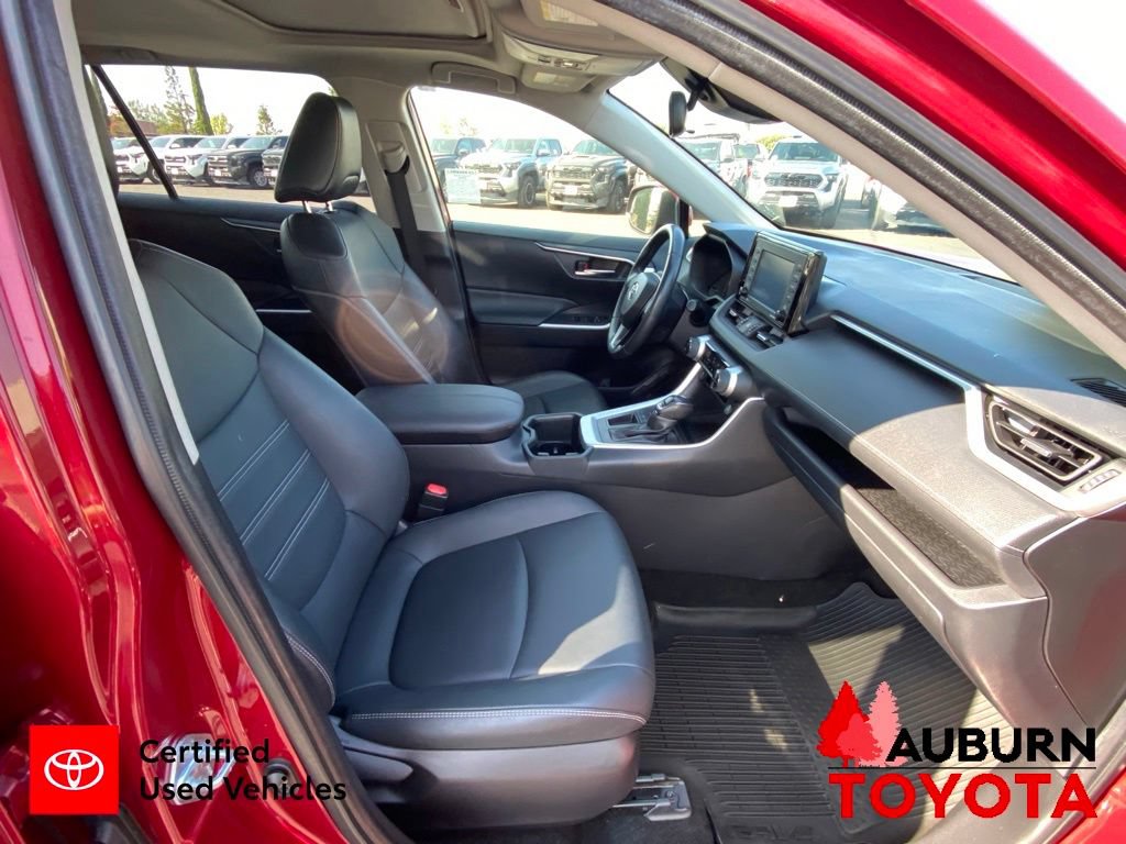 Certified 2022 Toyota RAV4 XLE Premium FWD image 15