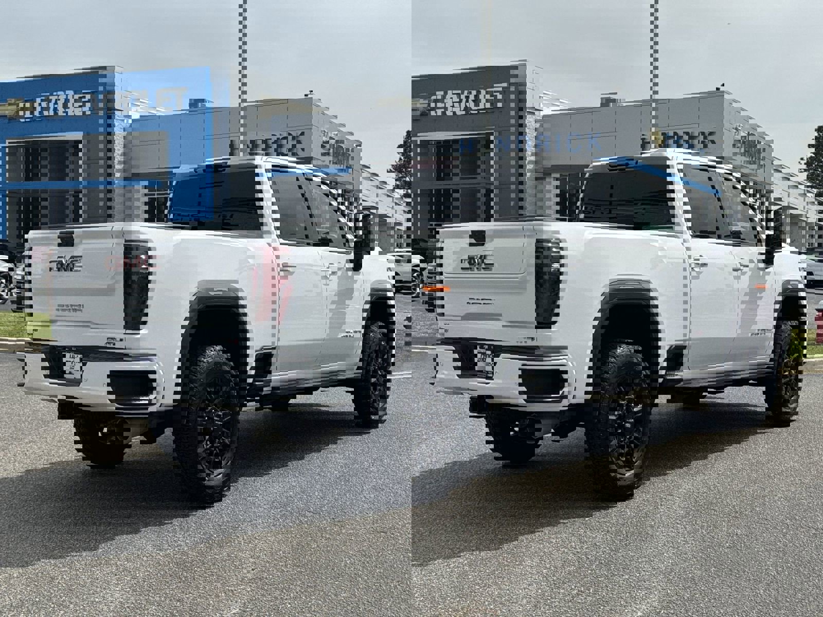 Used 2026 GMC Sierra 2500 AT4 w/ AT4 Premium Plus Package image 10