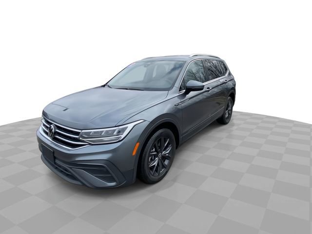 Used 2024 Volkswagen Tiguan SE image 6