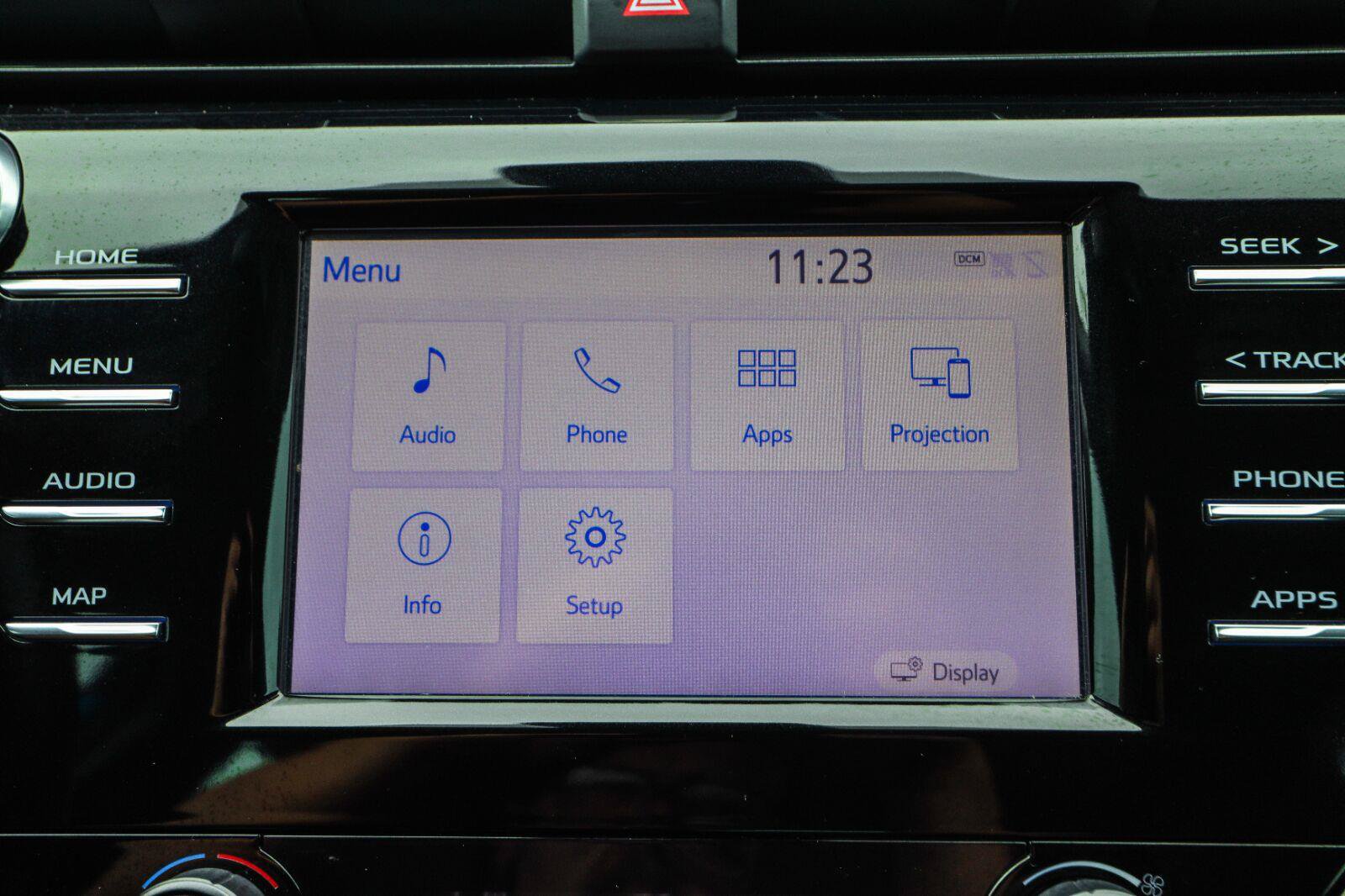 Used 2019 Toyota Camry SE FWD image 10