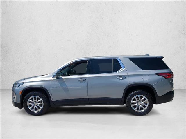 Used 2023 Chevrolet Traverse LS FWD image 9