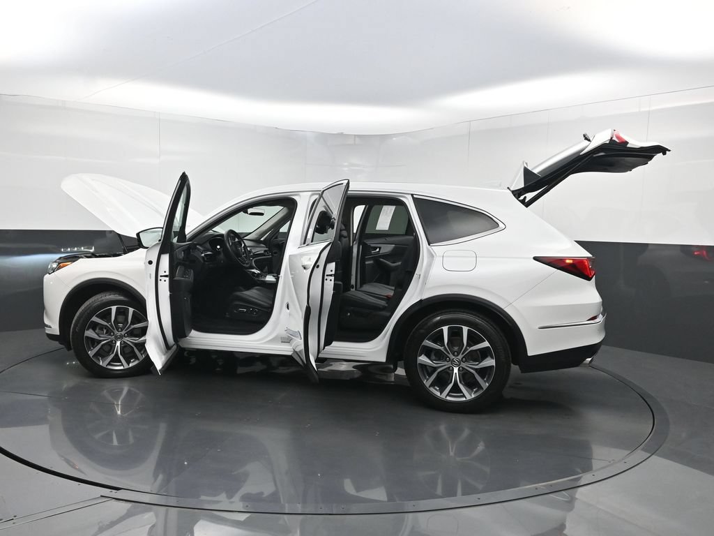 Used 2023 Acura MDX w/ Technology Package AWD/4WD image 42