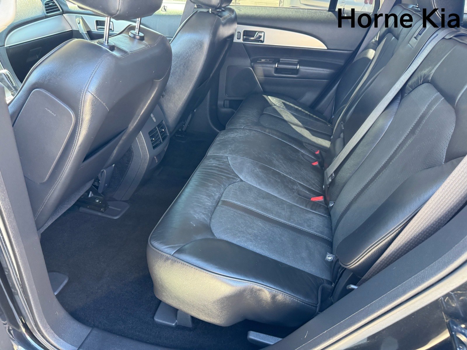 Used 2013 Lincoln MKX AWD image 12