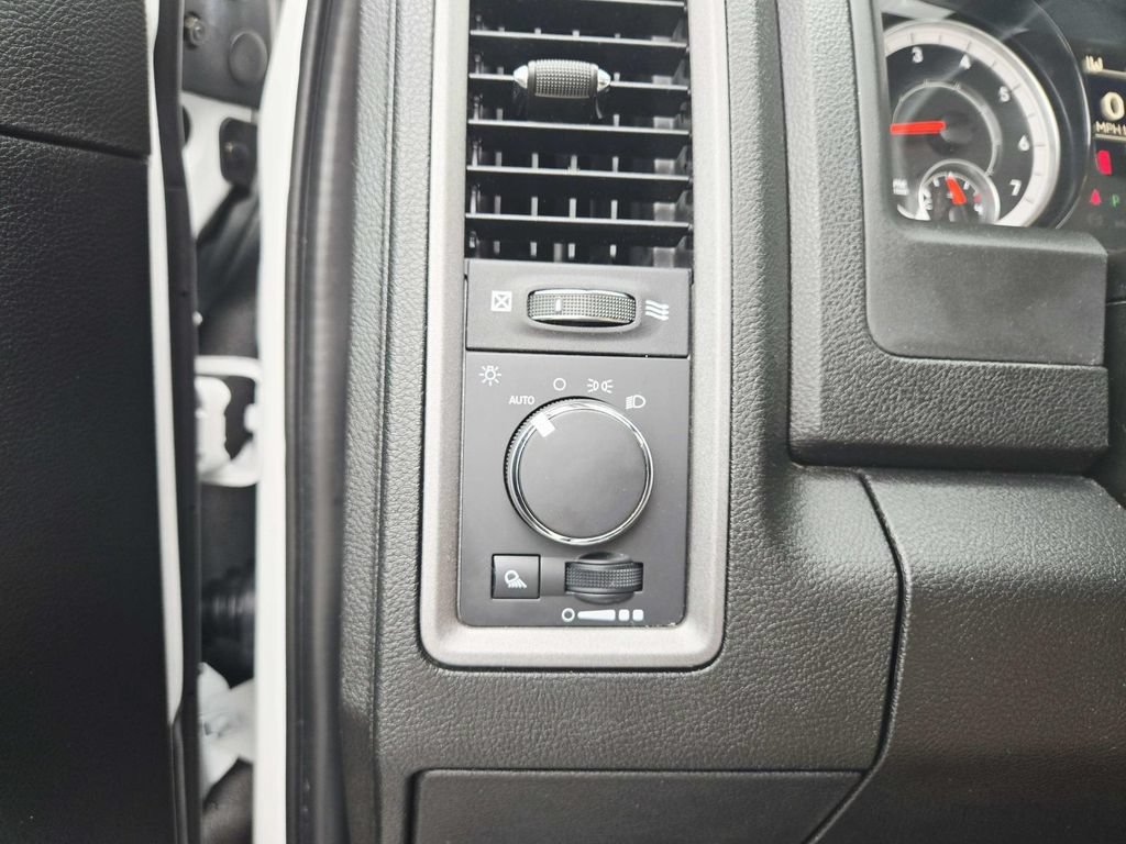 Used 2023 RAM 1500 Tradesman w/ Popular Equipment Group RWD image 28