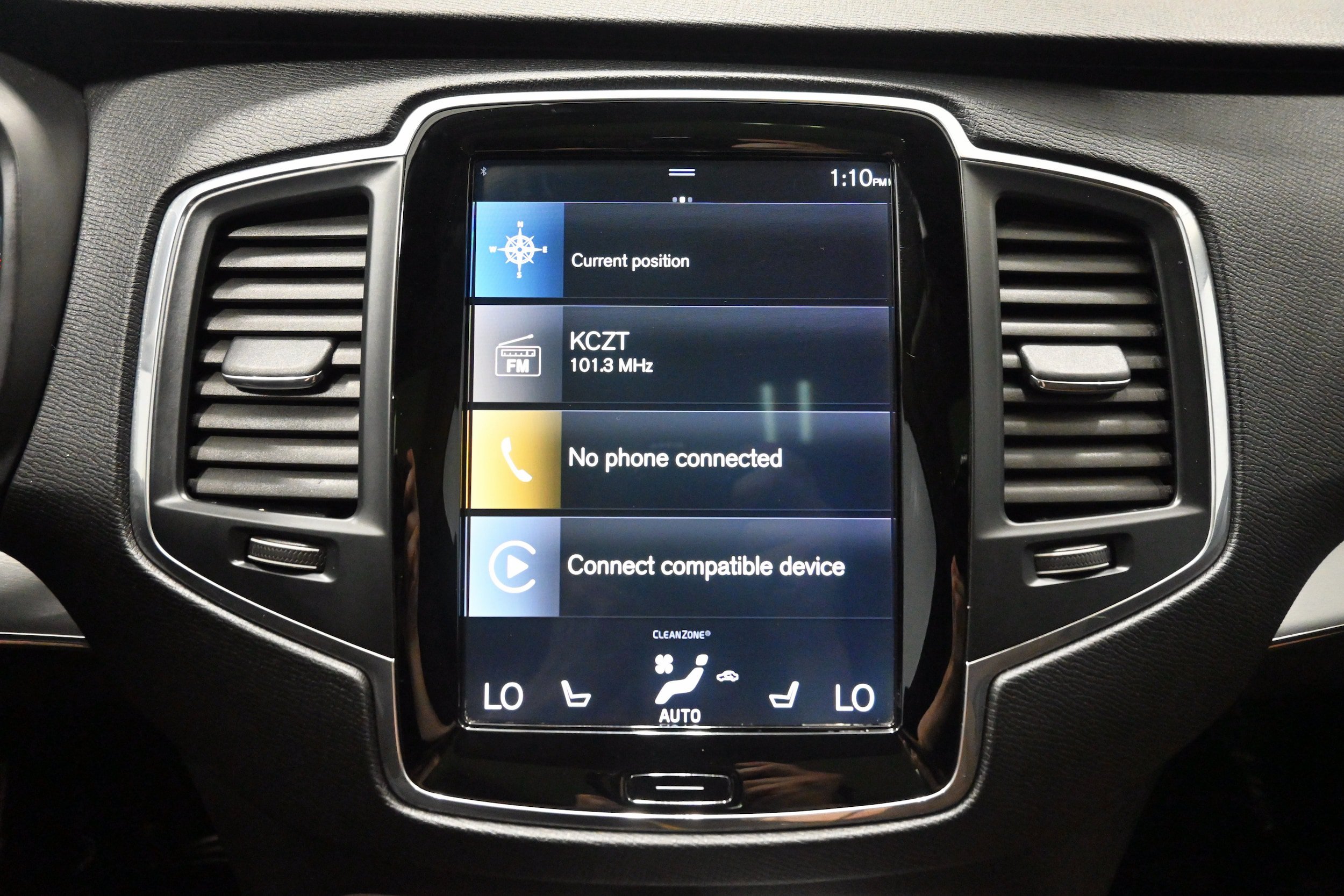 Used 2019 Volvo XC90 T5 Momentum AWD/4WD image 9