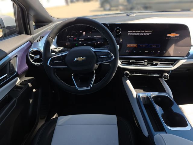 New 2026 Chevrolet Equinox EV LT AWD/4WD image 26