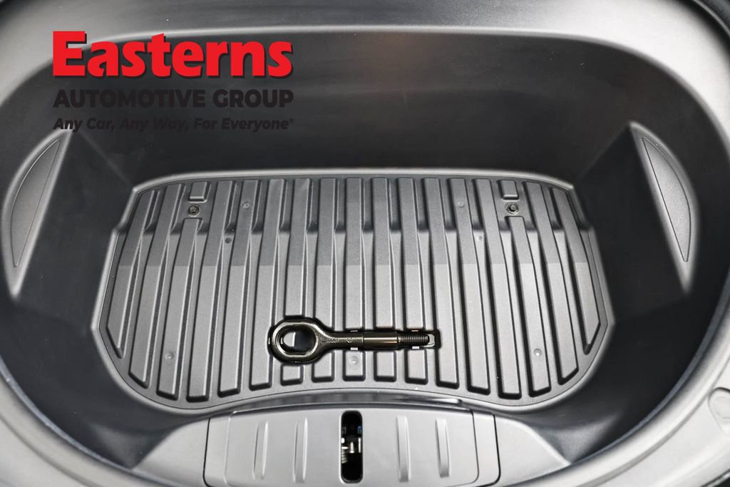 Used 2023 Tesla Model 3 Standard Range image 7