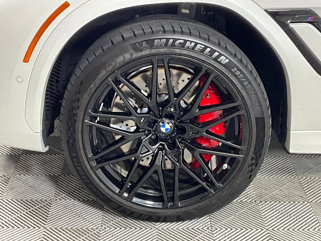 Used 2026 BMW X6 M Competition w/ Executive Package image 27