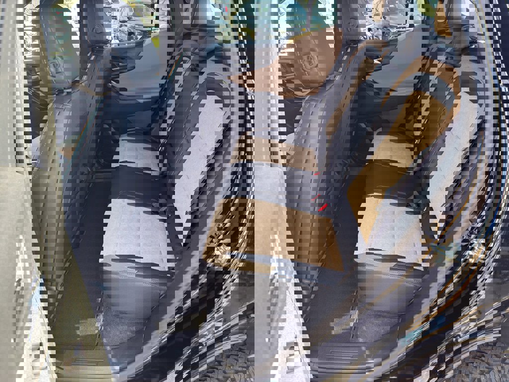 New 2026 Chevrolet Equinox ACTIV w/ Safety and Technology Package image 17