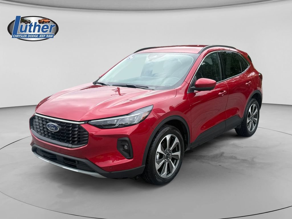 Used 2024 Ford Escape Platinum AWD/4WD image 1
