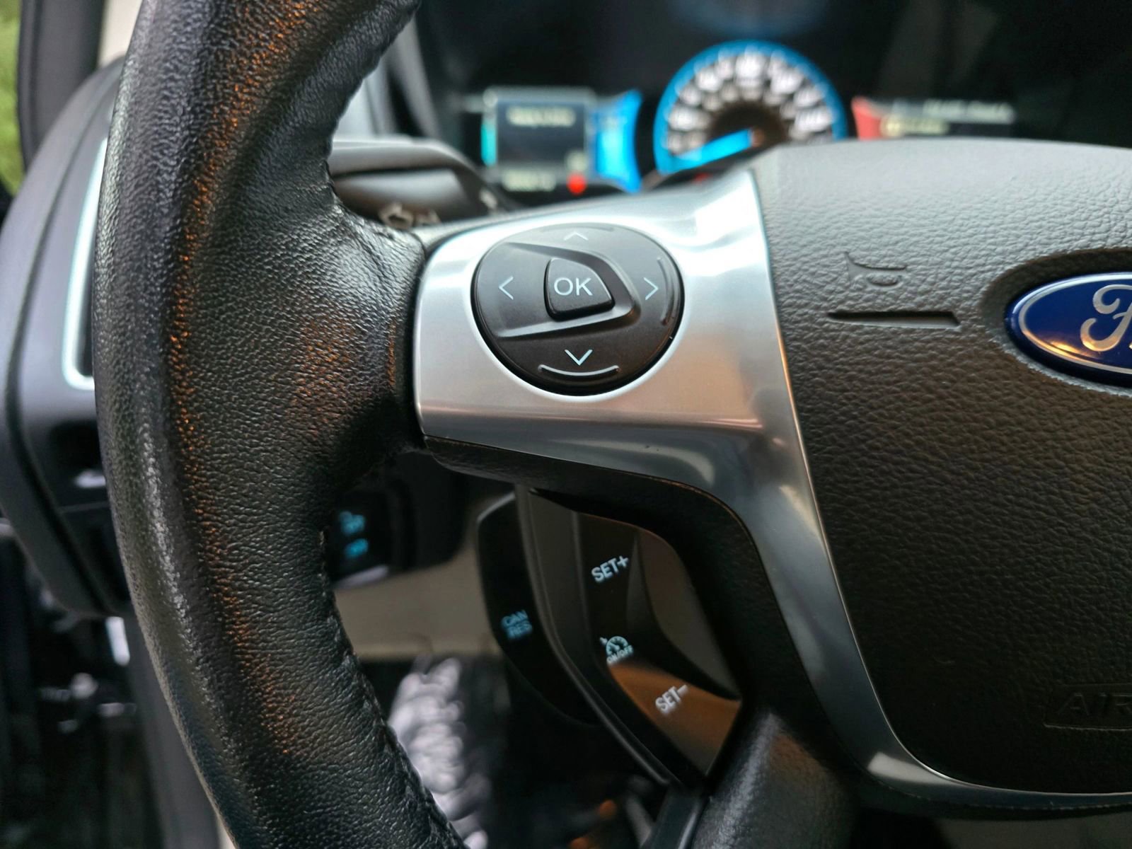 Used 2015 Ford Focus Electric Hatchback w/ Exterior Protection Package image 27