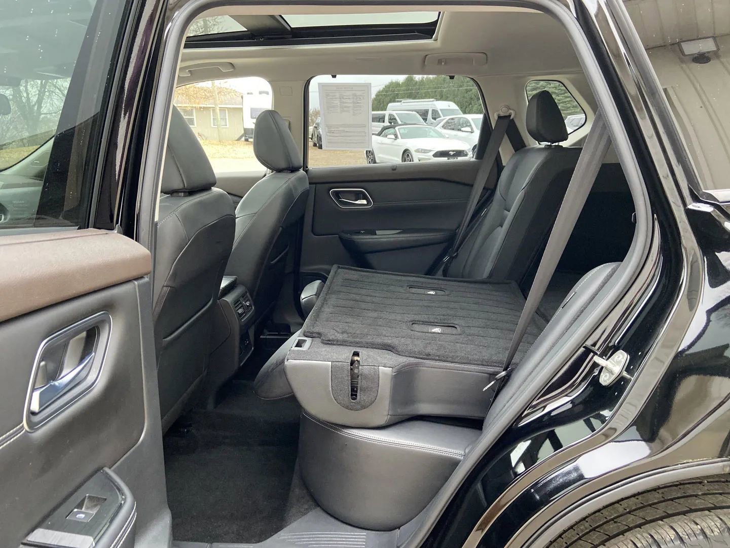 Used 2021 Nissan Rogue SL w/ Premium Package image 25