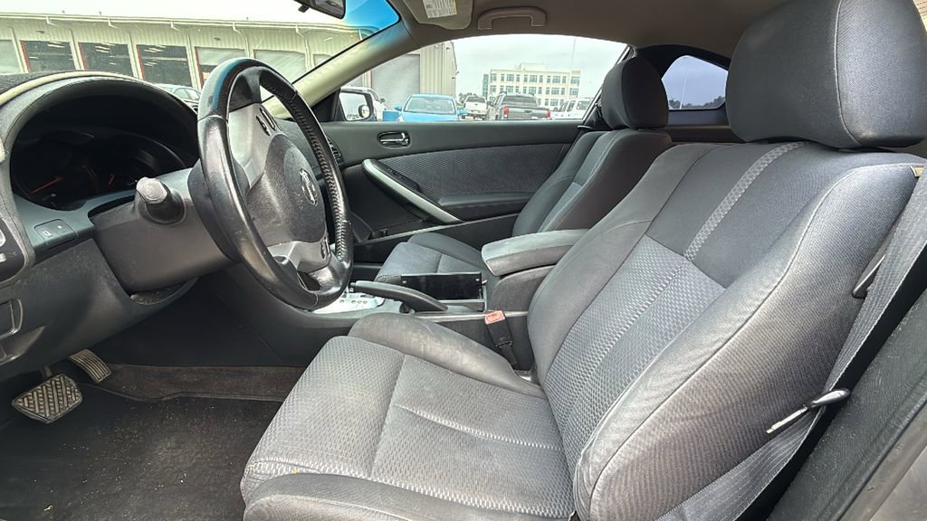 Used 2009 Nissan Altima 2.5 S w/ Convenience Pkg FWD image 4
