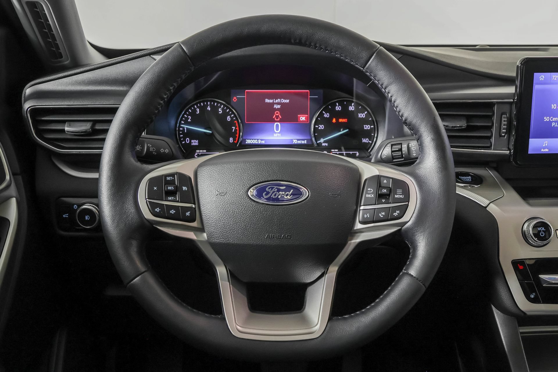 Used 2023 Ford Explorer XLT w/ Equipment Group 202A AWD/4WD image 27
