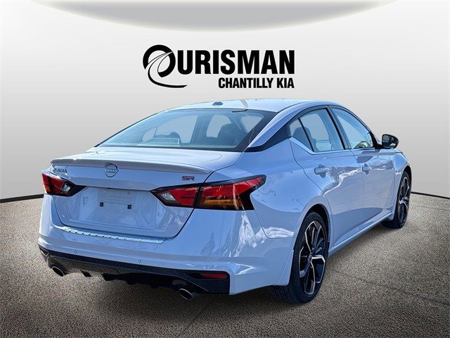 Used 2023 Nissan Altima 2.5 SR w/ SR Premium Package video 2