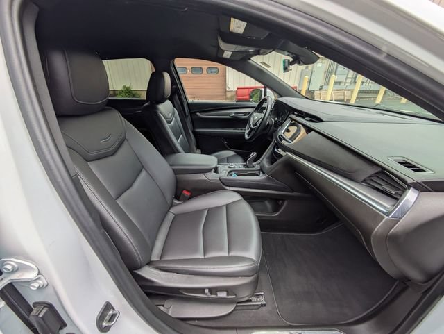 Used 2022 Cadillac XT5 Luxury AWD/4WD image 34