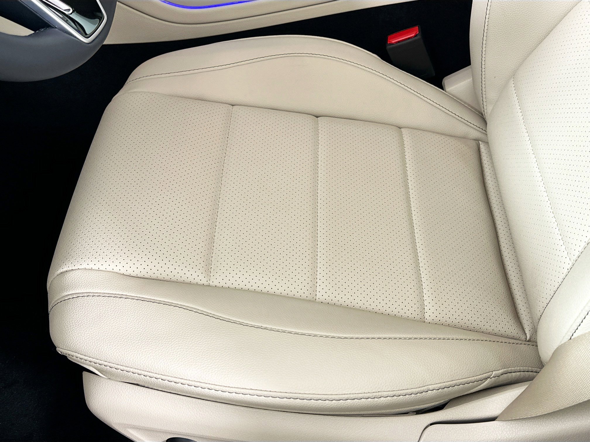 Certified 2025 Mercedes-Benz GLS 450 4MATIC image 24