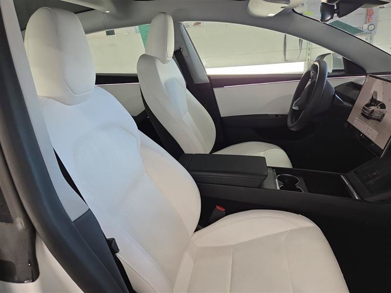 Used 2025 Tesla Model 3 Long Range AWD/4WD image 6