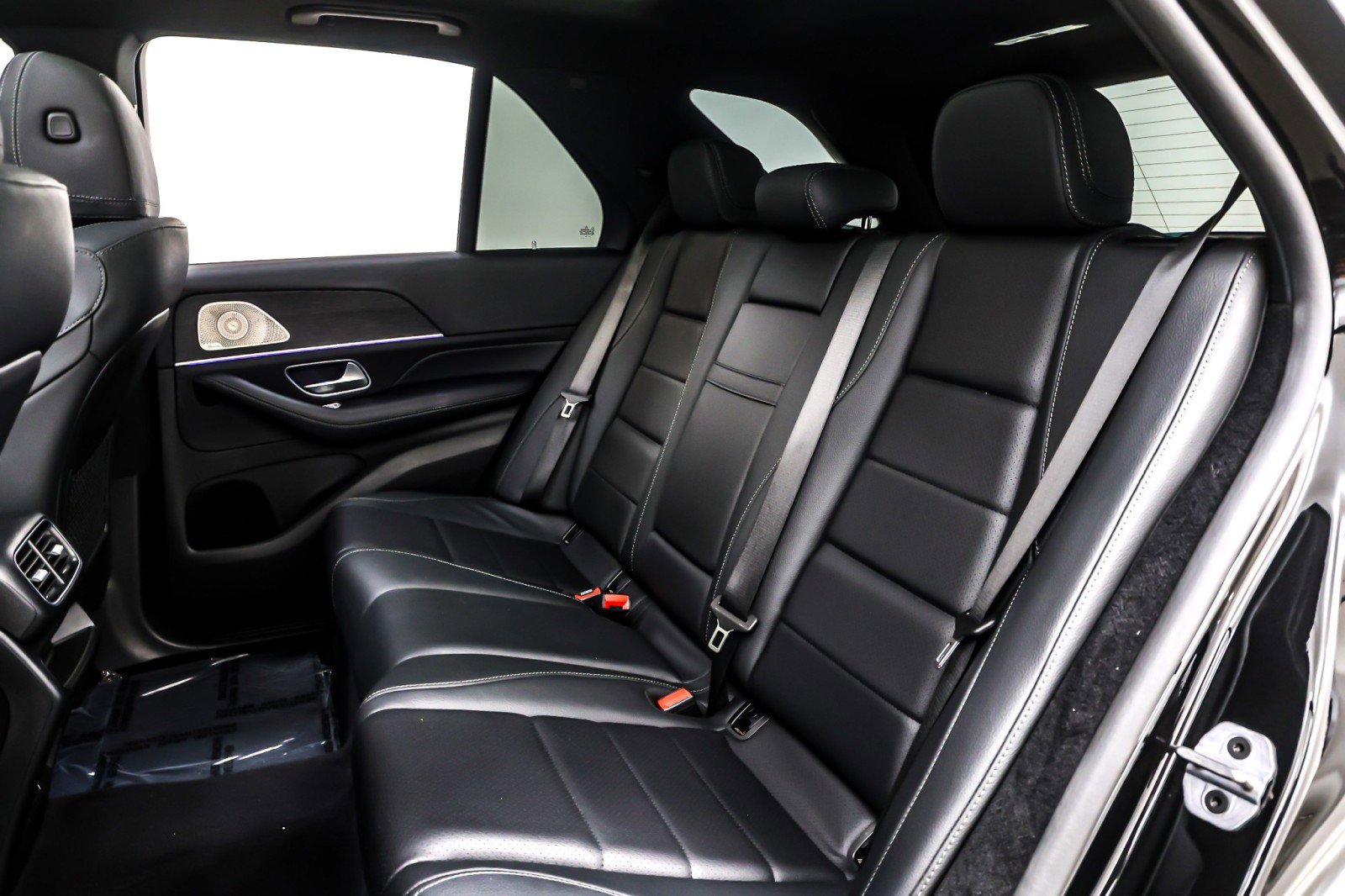 Used 2024 Mercedes-Benz GLE 350 4MATIC image 9