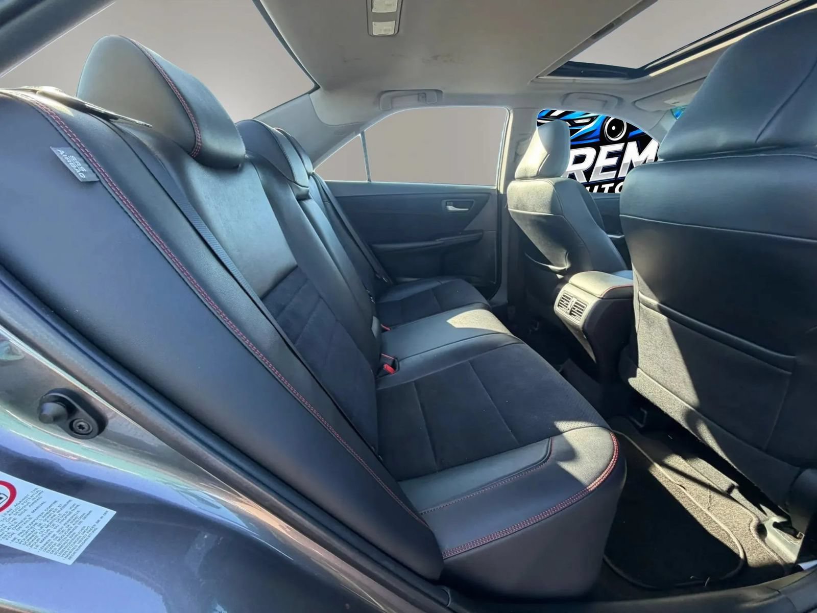 Used 2016 Toyota Camry XSE w/ Moonroof Package FWD image 17