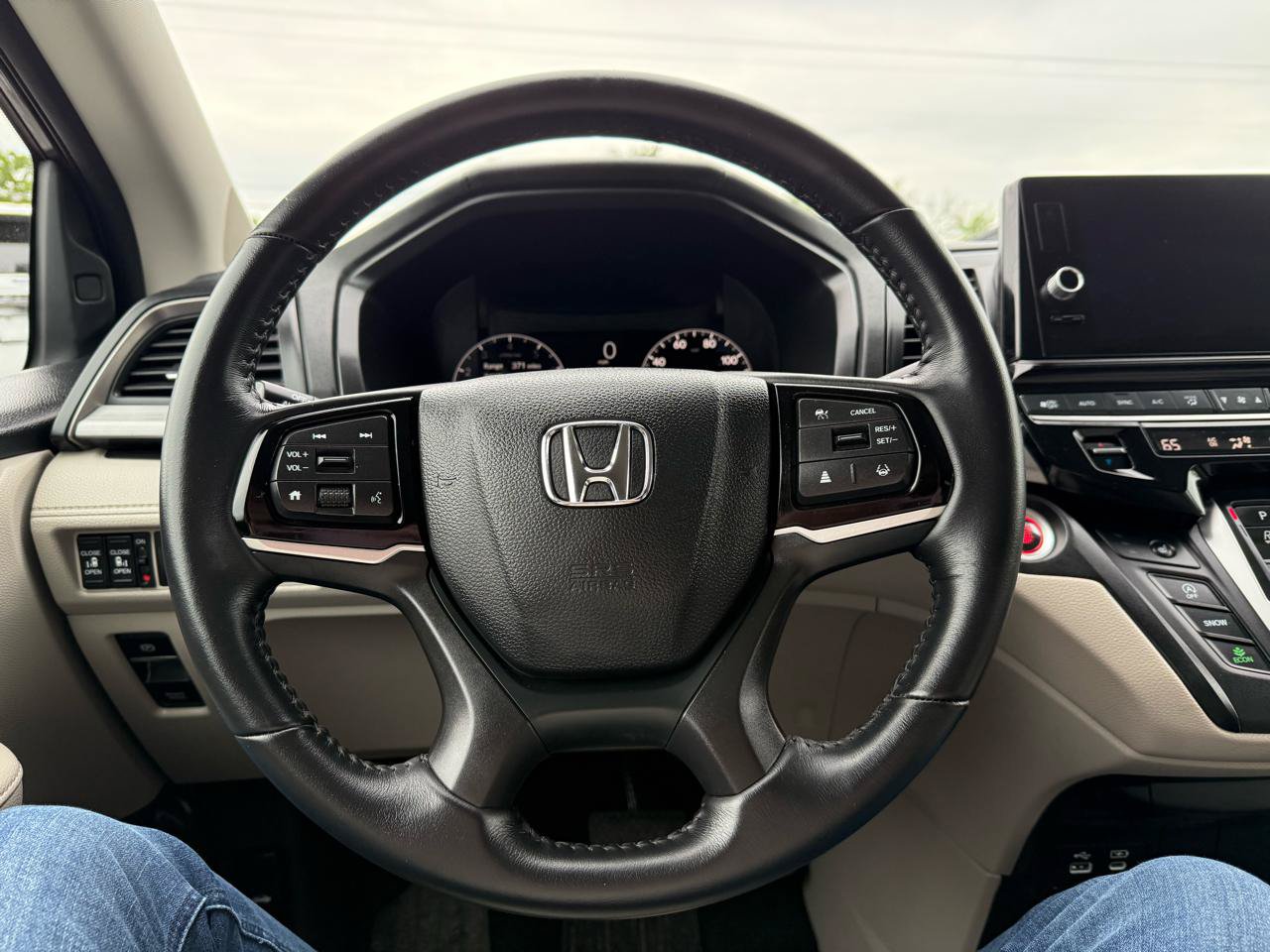 Used 2025 Honda Odyssey EX-L image 29