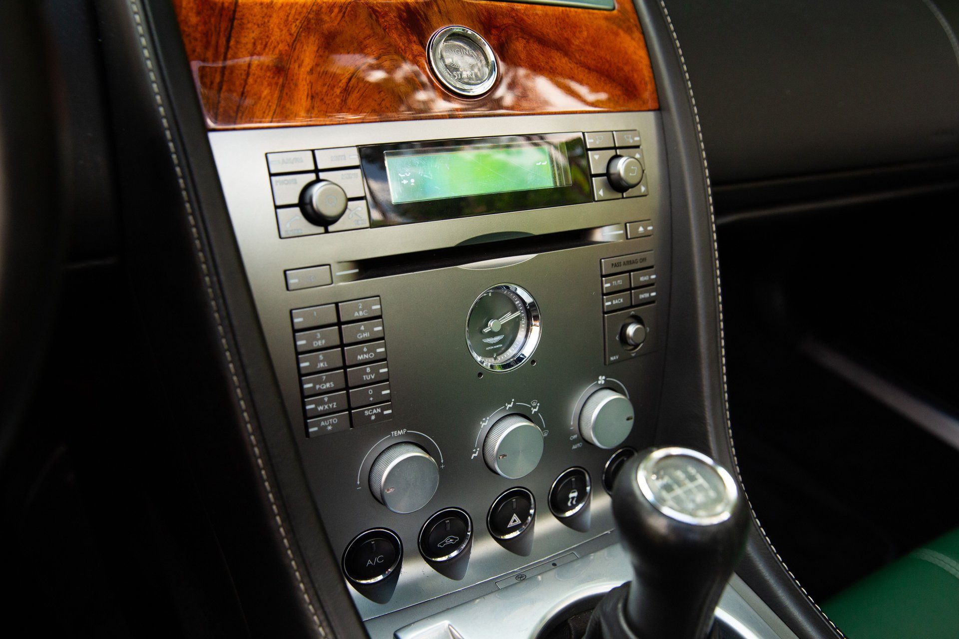 Used 2007 Aston Martin DB9 Volante RWD image 43