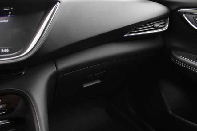 Used 2023 Buick Envision Essence w/ Sport Touring Package image 22