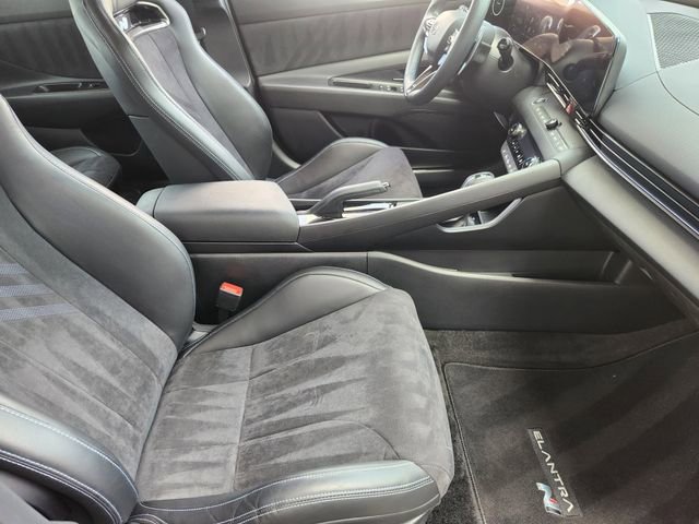 Used 2025 Hyundai Elantra N image 11