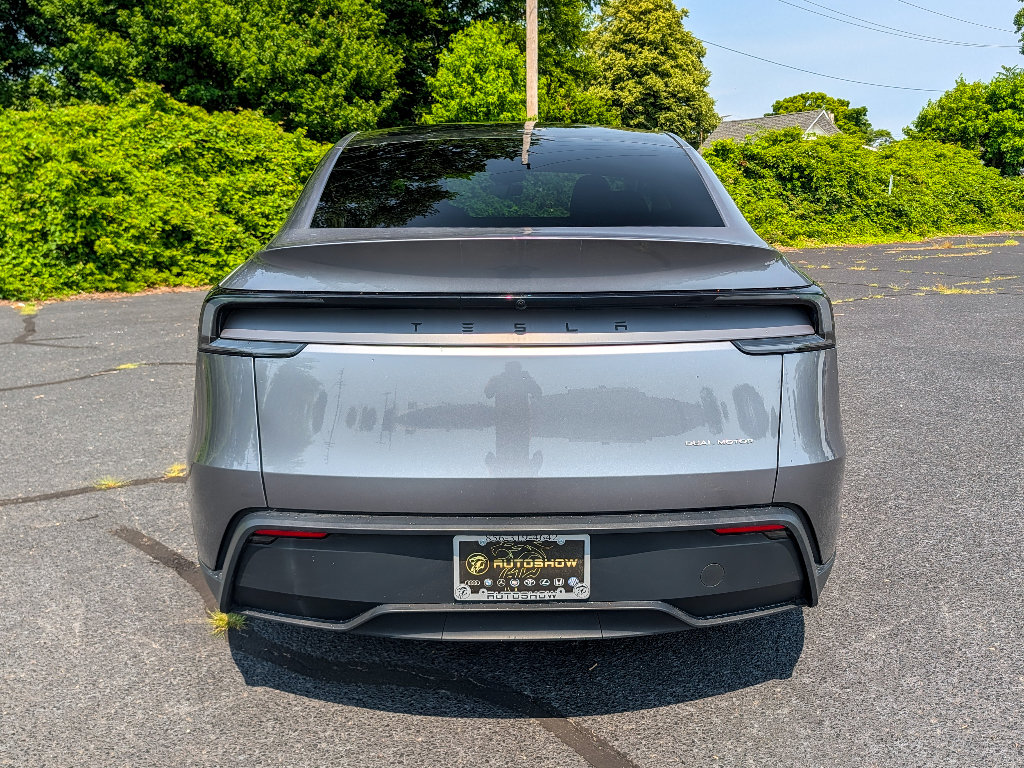 Used 2026 Tesla Model Y Long Range AWD/4WD image 6