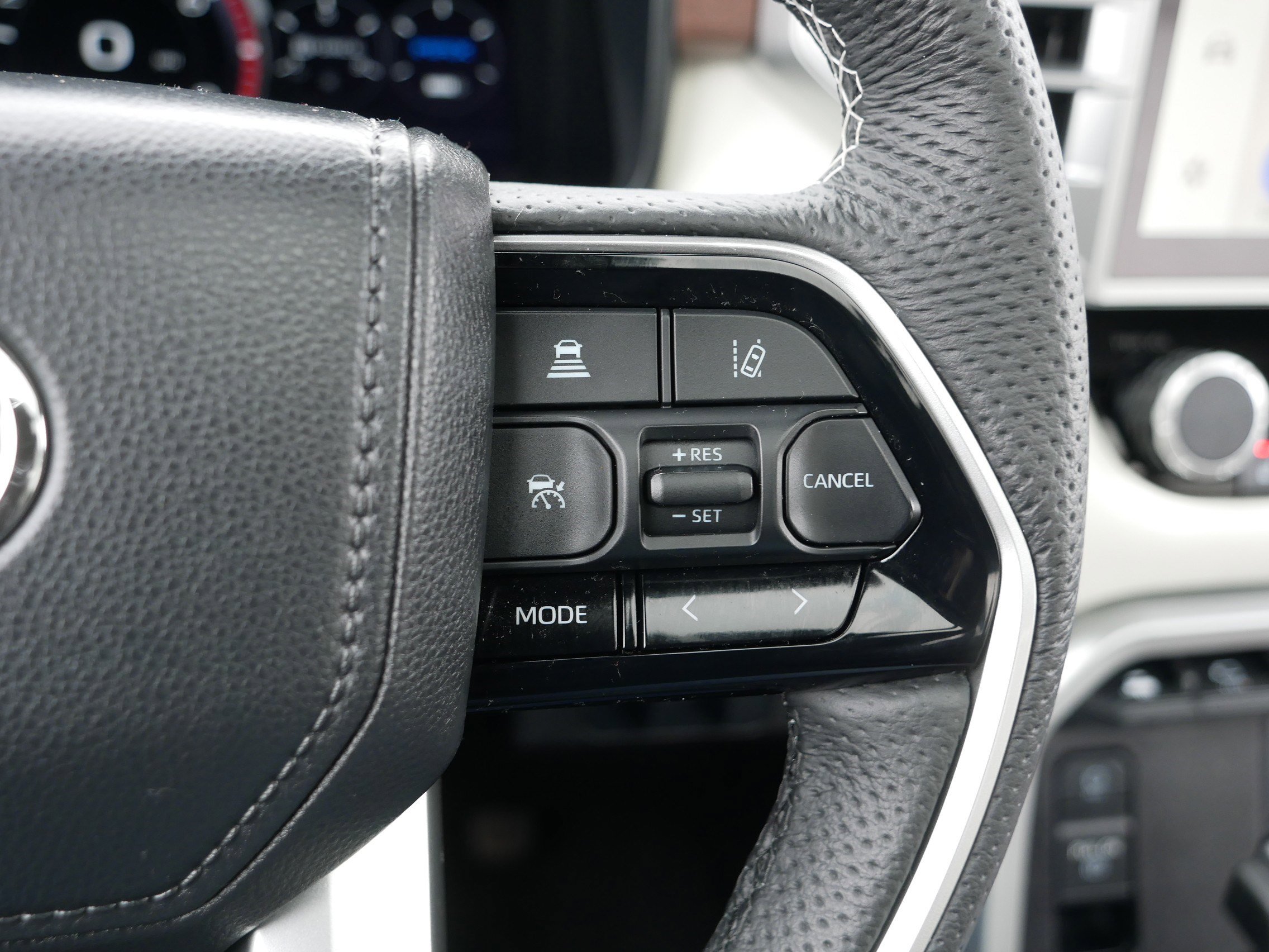 Used 2025 Toyota Tundra Capstone image 30