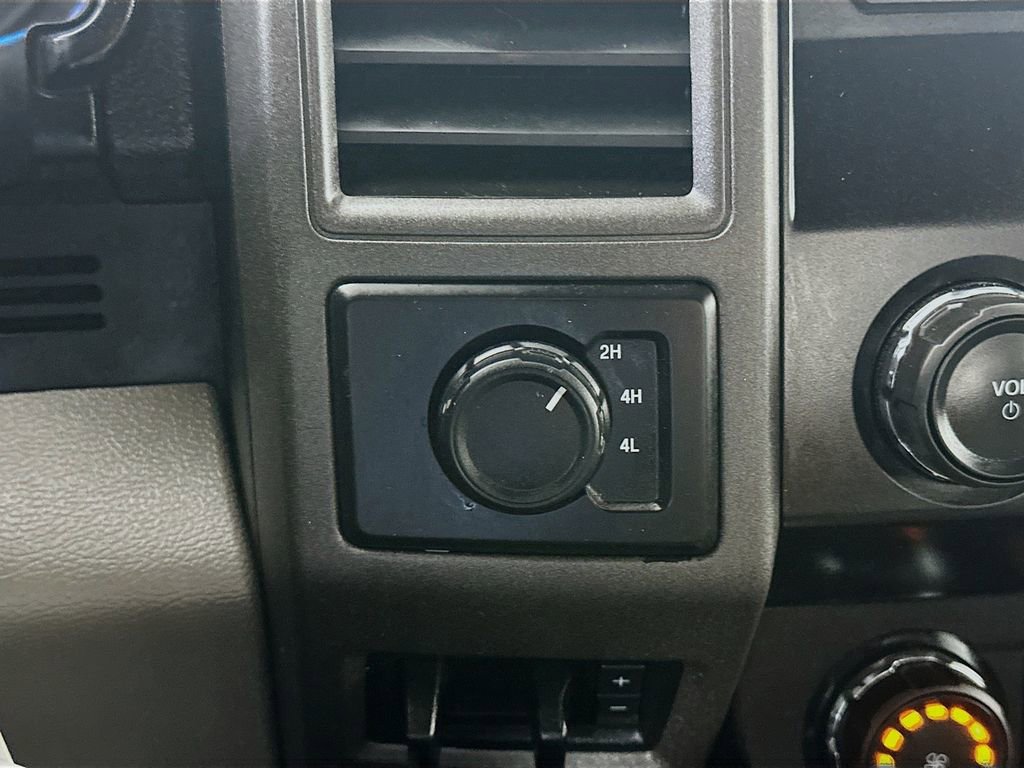 Used 2019 Ford F250 XL w/ XL Value Package image 19
