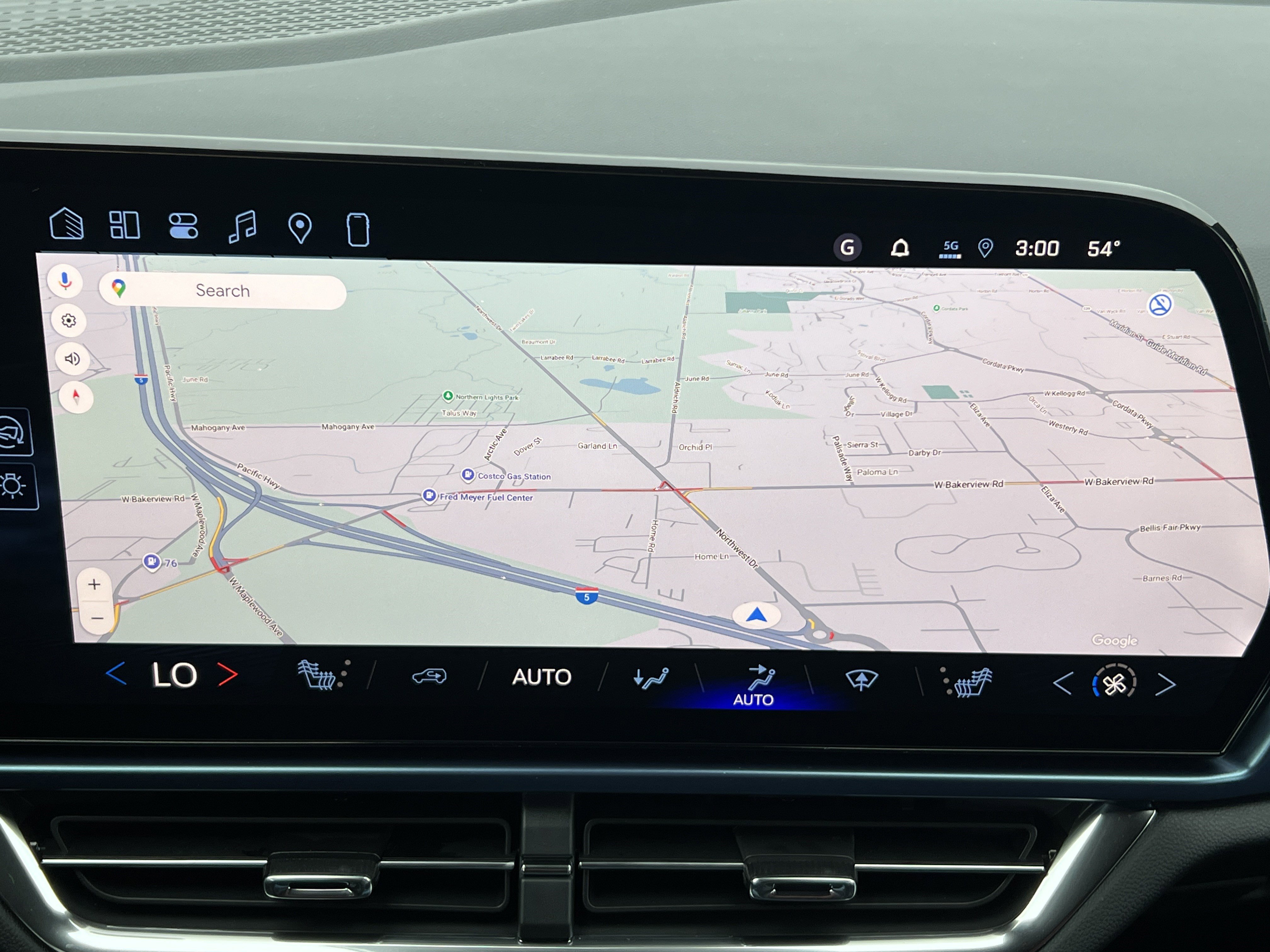 New 2026 Chevrolet Equinox EV LT image 11