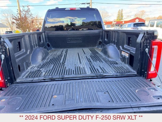 Used 2024 Ford F250 XLT w/ Snow Plow Prep Package image 17