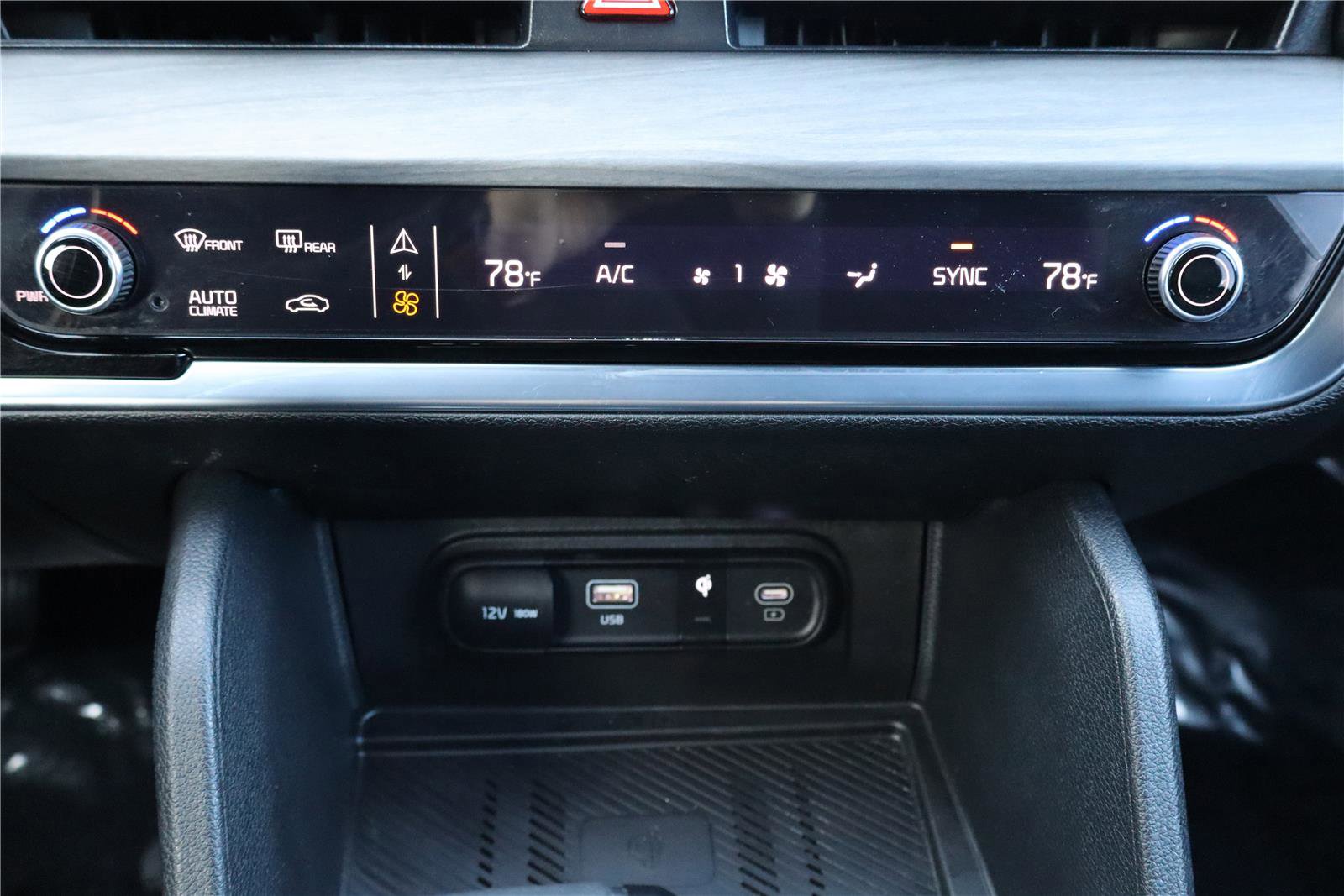 Certified 2025 Kia Sportage X-Line w/ Premium Package image 24