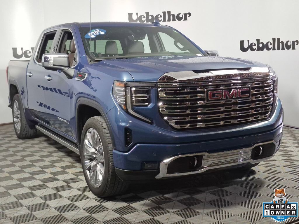 Certified 2025 GMC Sierra 1500 Denali w/ Denali Reserve Package AWD/4WD image 1