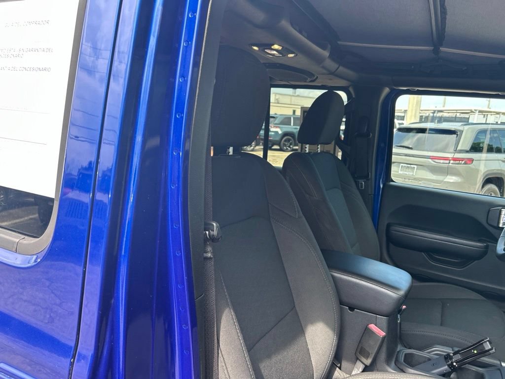 Used 2019 Jeep Wrangler Unlimited Sport S AWD/4WD image 21
