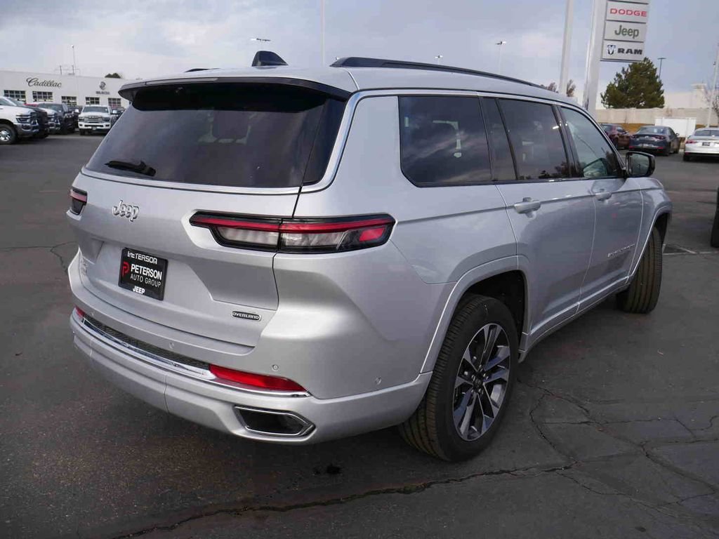 New 2025 Jeep Grand Cherokee L Overland w/ Advanced Protech Group III AWD/4WD image 22
