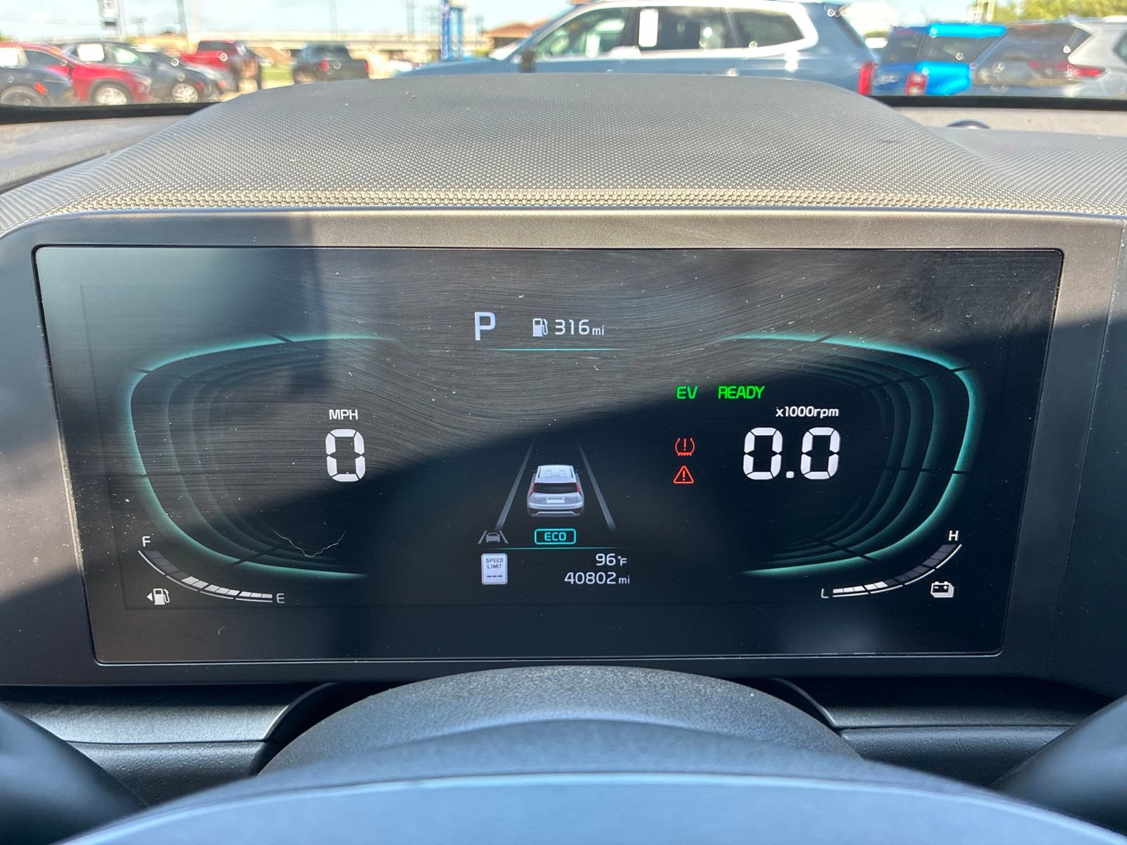 Used 2024 Kia Niro LX FWD image 22