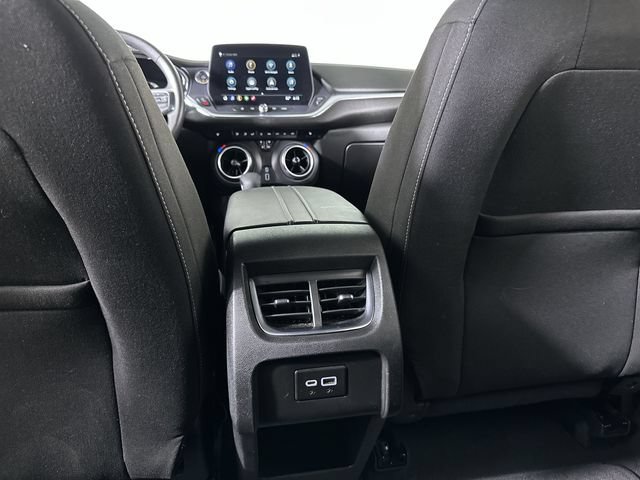 Used 2025 Chevrolet Blazer LT FWD image 22