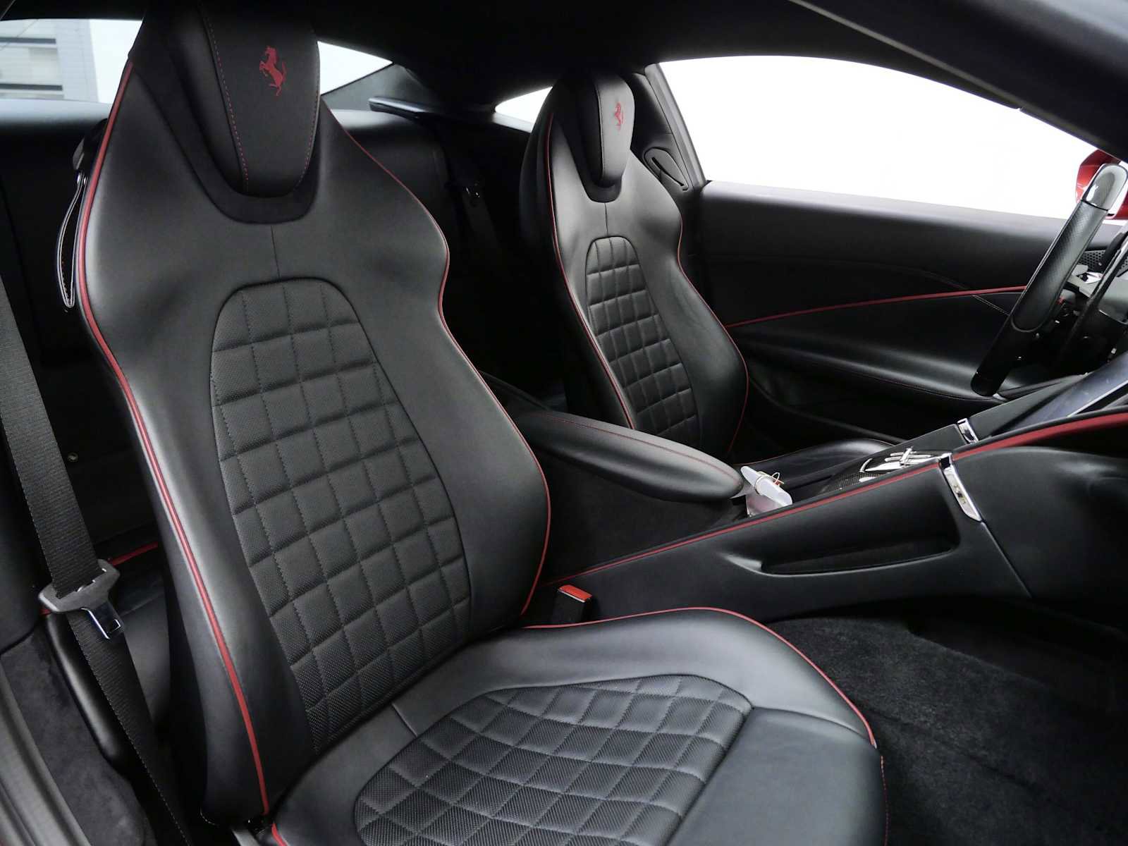 Certified 2021 Ferrari Roma RWD image 14