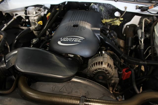 Used 2003 Chevrolet Silverado 2500 W/T image 28