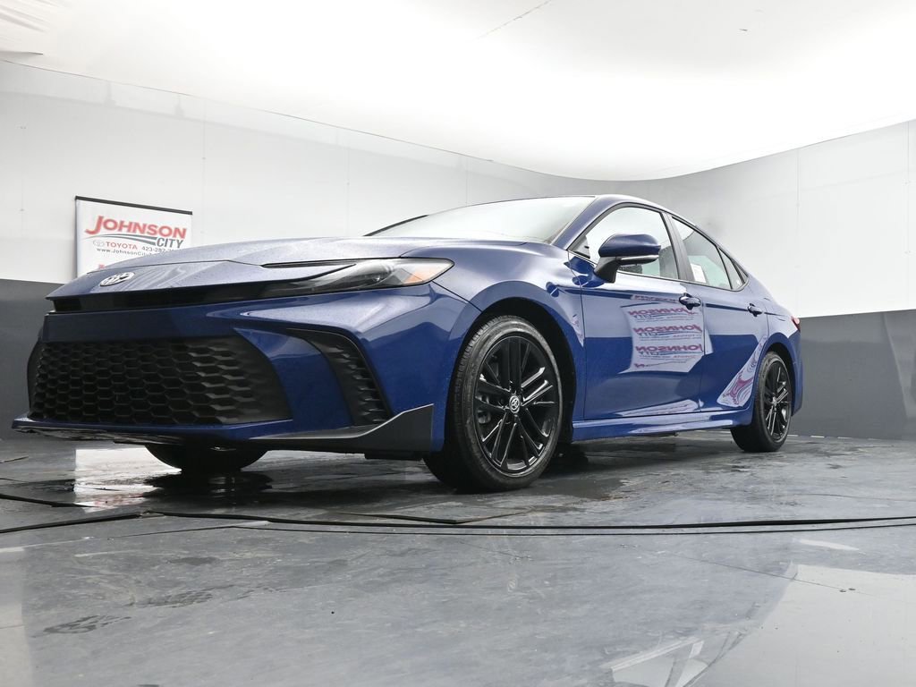 New 2026 Toyota Camry SE image 31