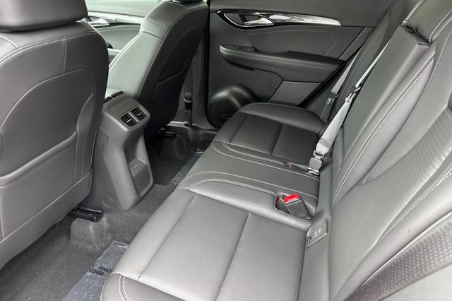 Used 2024 Buick Envision Preferred AWD/4WD image 14