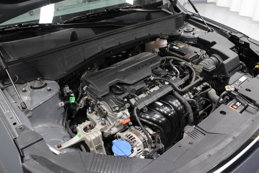 Certified 2024 Hyundai Kona SE AWD/4WD image 14
