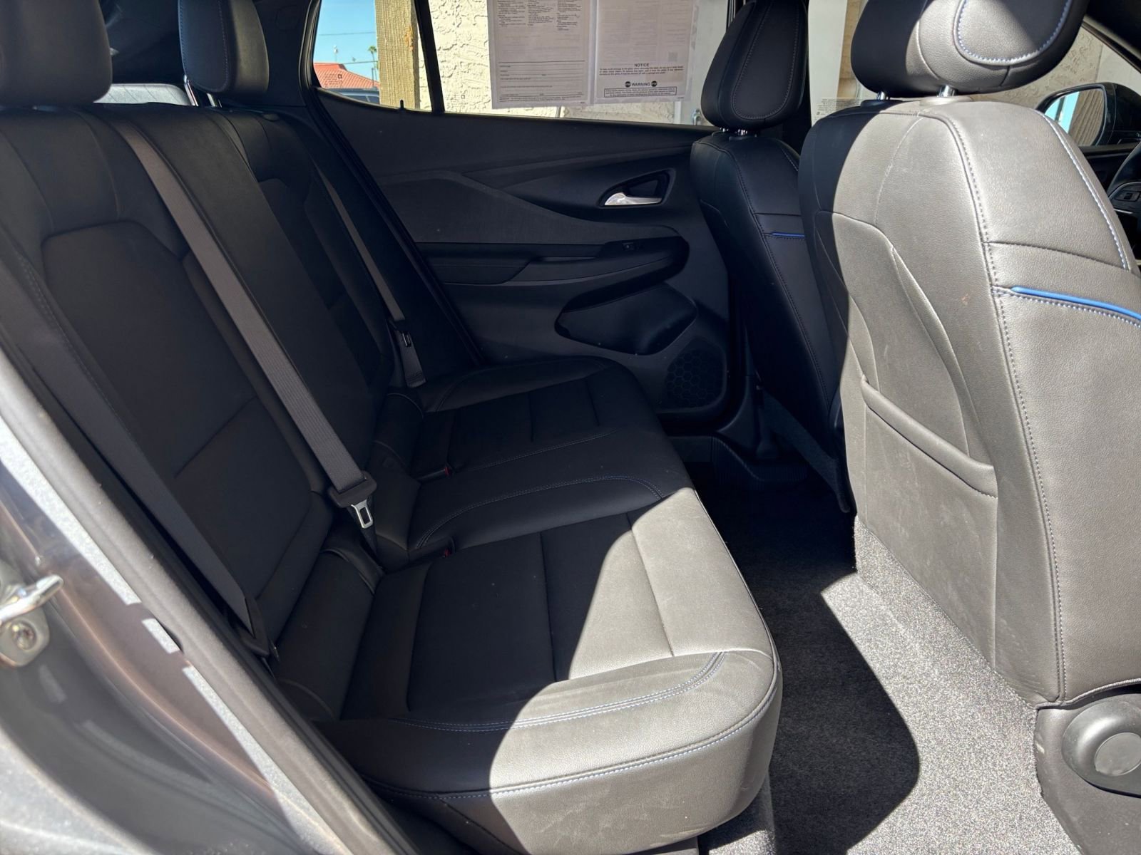 Used 2025 Buick Envista Sport Touring image 23