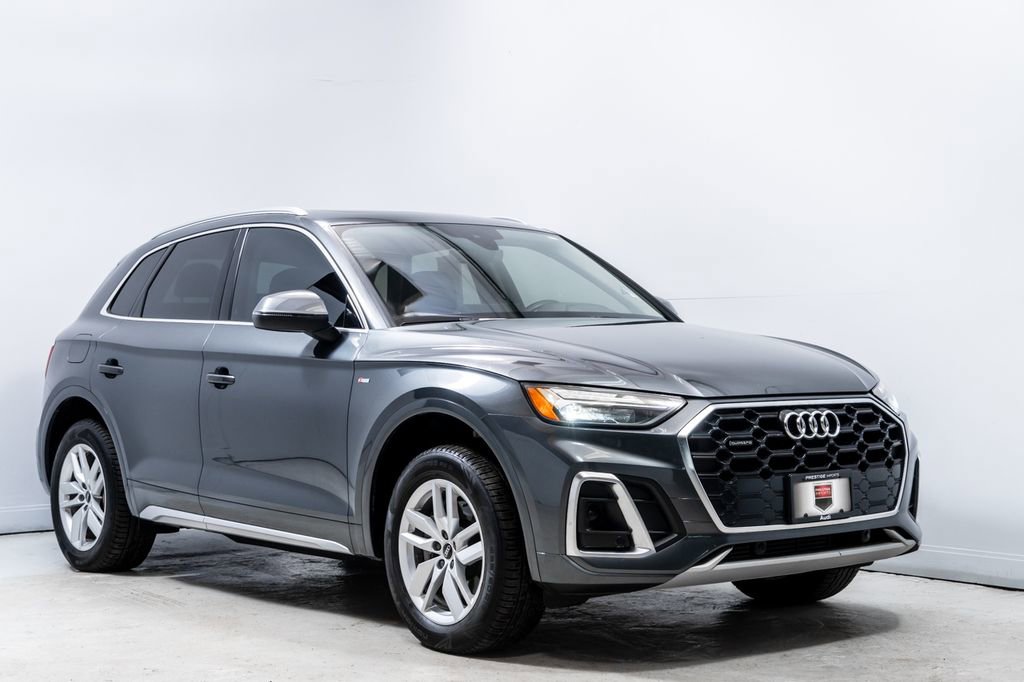 Used 2023 Audi Q5 2.0T Premium w/ Convenience Package AWD/4WD image 9