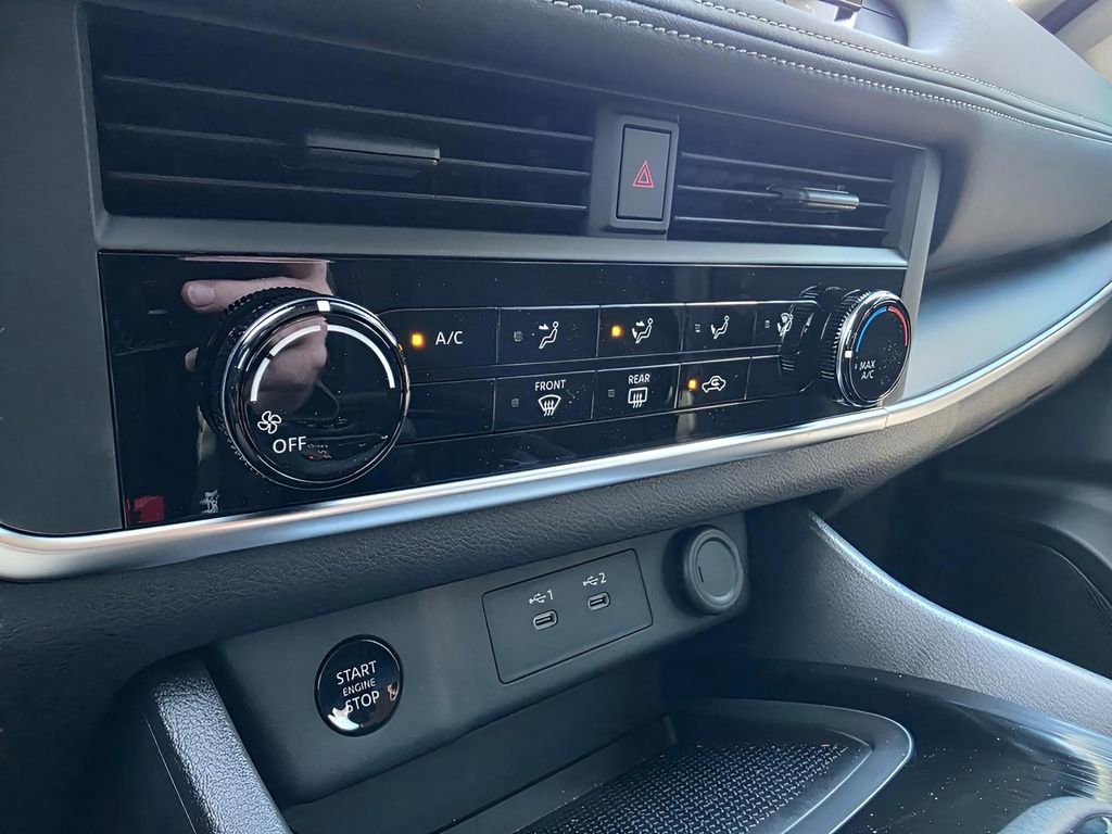 New 2026 Nissan Rogue S AWD/4WD image 25